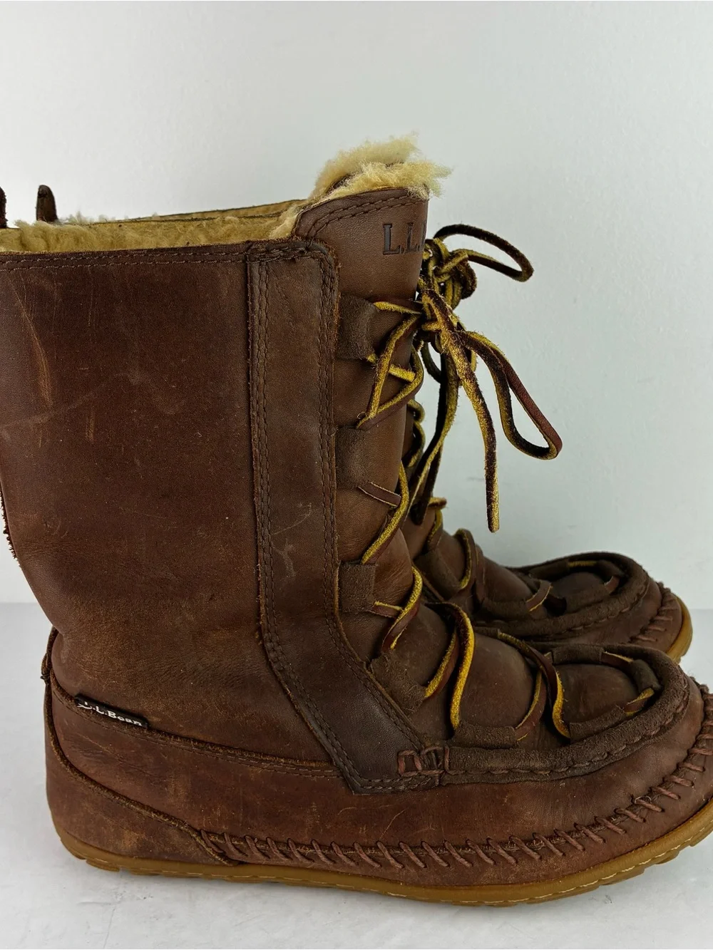 L.L Bean Wicked Good Leather Lace Up Lodge Boots